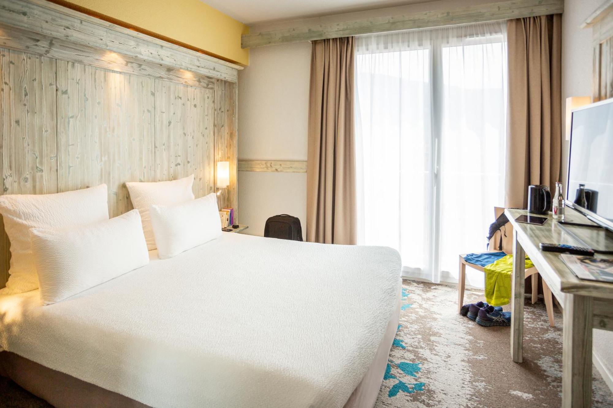 Mercure Мийо Екстериор снимка