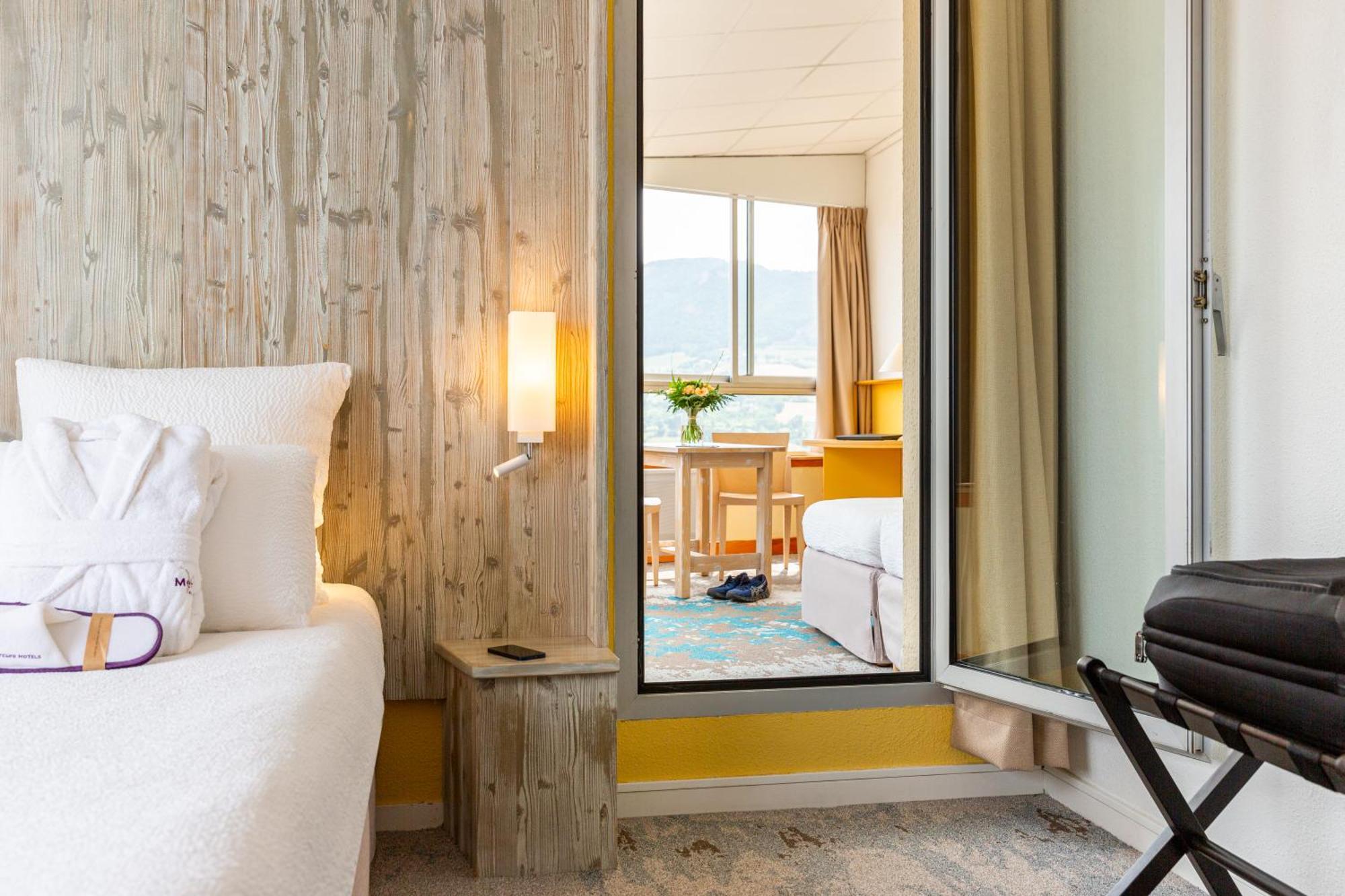 Mercure Мийо Екстериор снимка