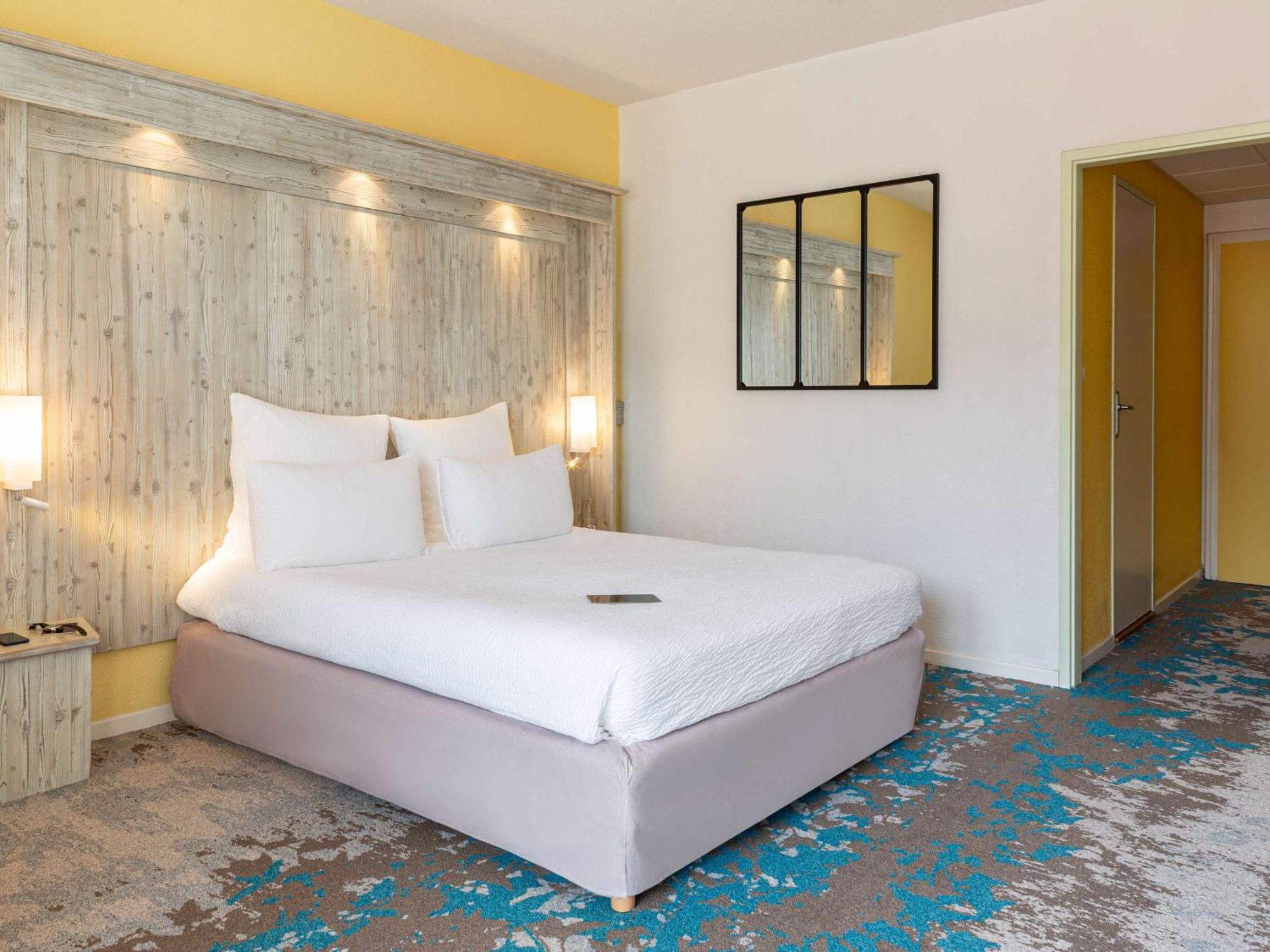 Mercure Мийо Екстериор снимка